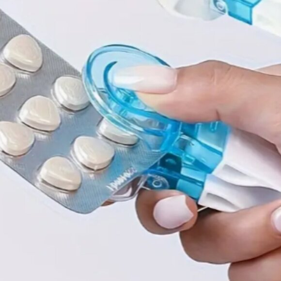 Pill Organizer 2 Pack 14 Days Spring Loaded Free Blister Pack Opener NWT - Picture 5 of 6